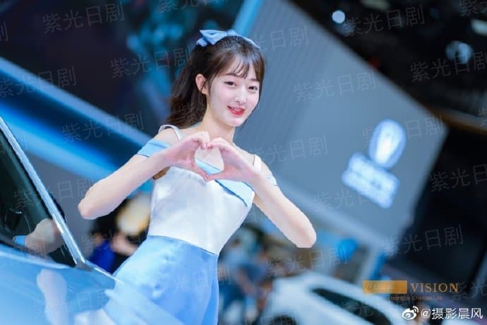 我帅晕了要亲亲才能醒来